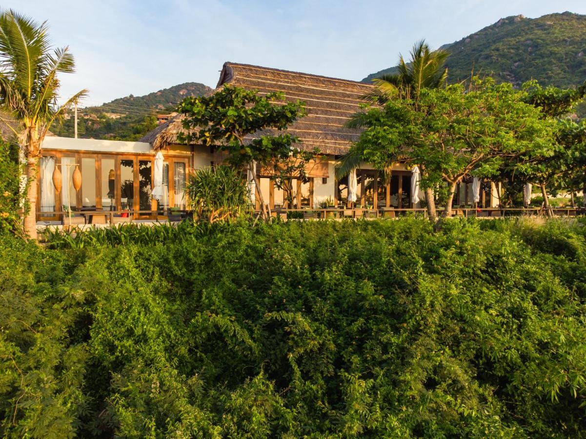 Crown Retreat Quy Nhon Resort Екстериор снимка