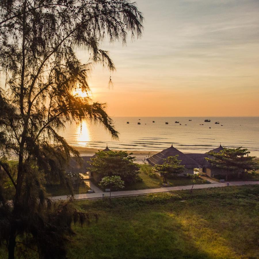 Crown Retreat Quy Nhon Resort Екстериор снимка