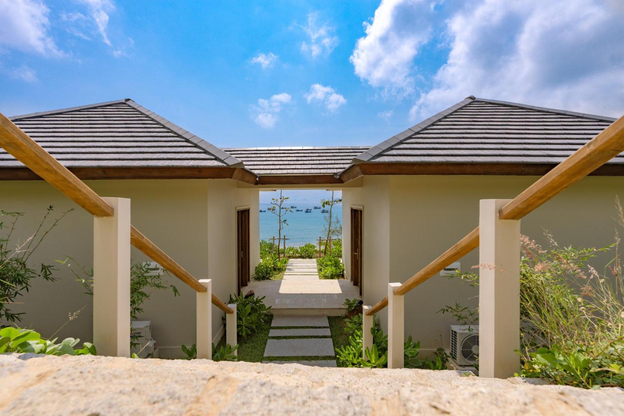 Crown Retreat Quy Nhon Resort Екстериор снимка