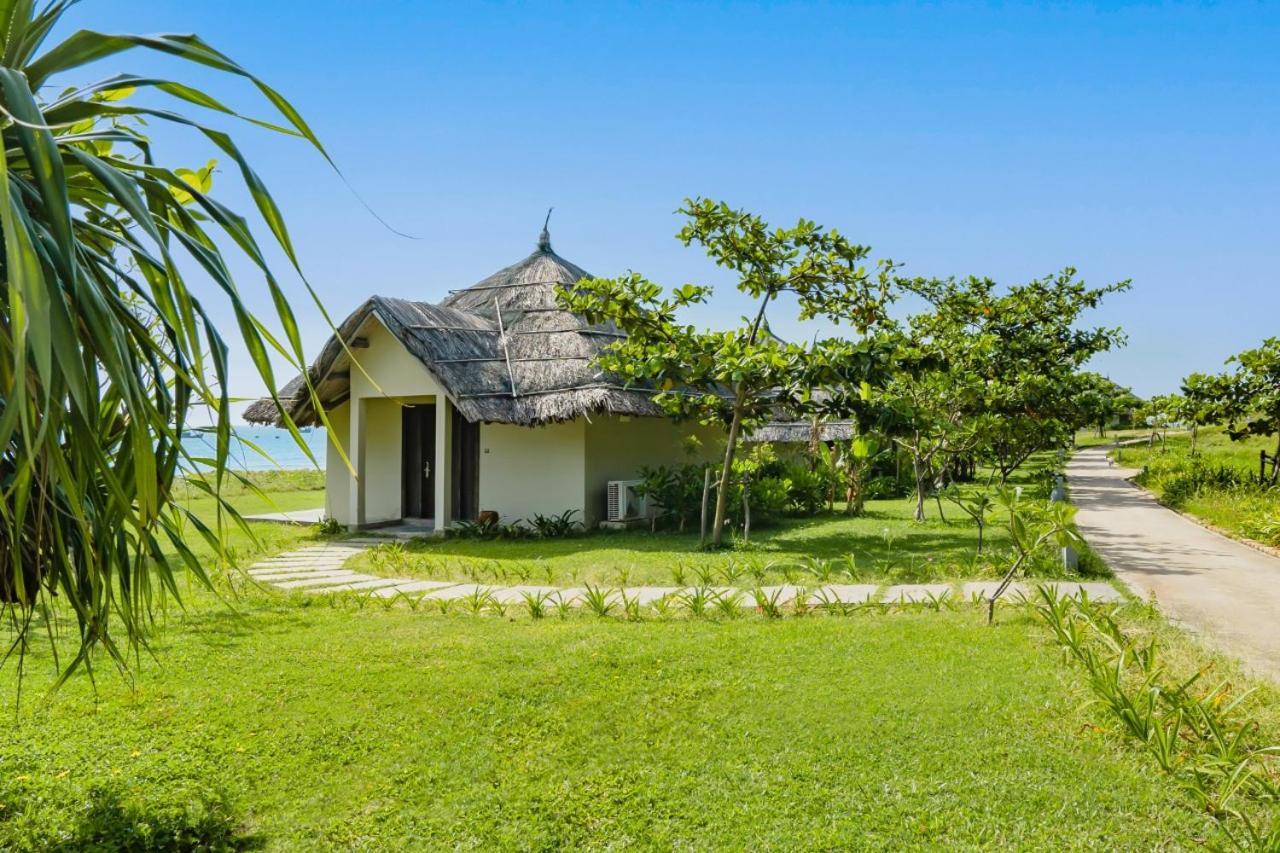 Crown Retreat Quy Nhon Resort Екстериор снимка