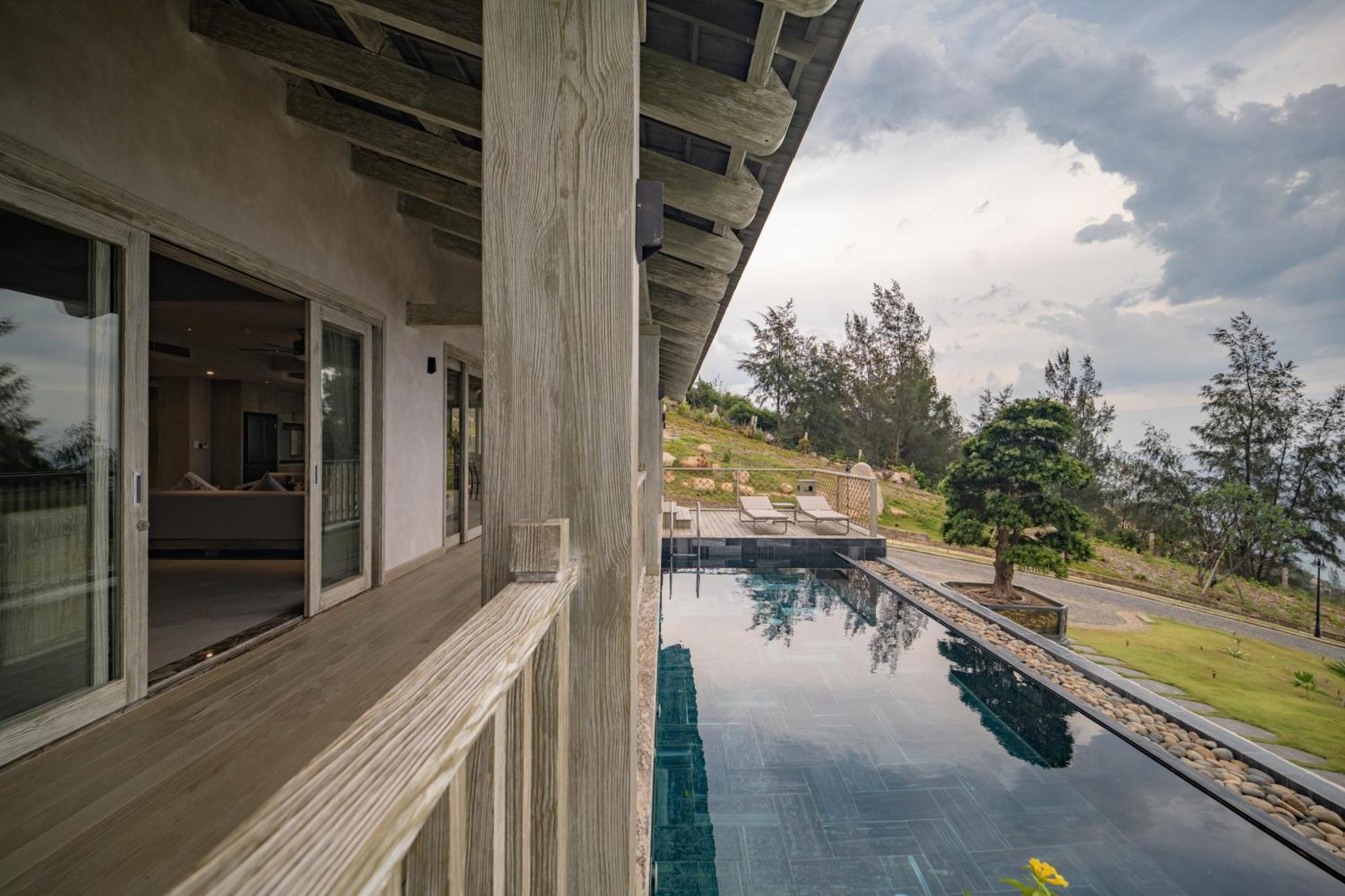 Crown Retreat Quy Nhon Resort Екстериор снимка