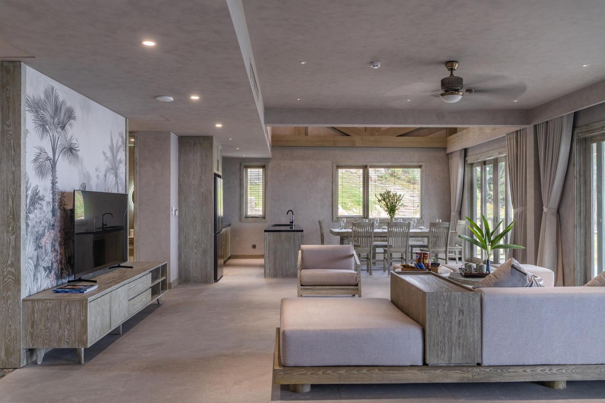 Crown Retreat Quy Nhon Resort Екстериор снимка